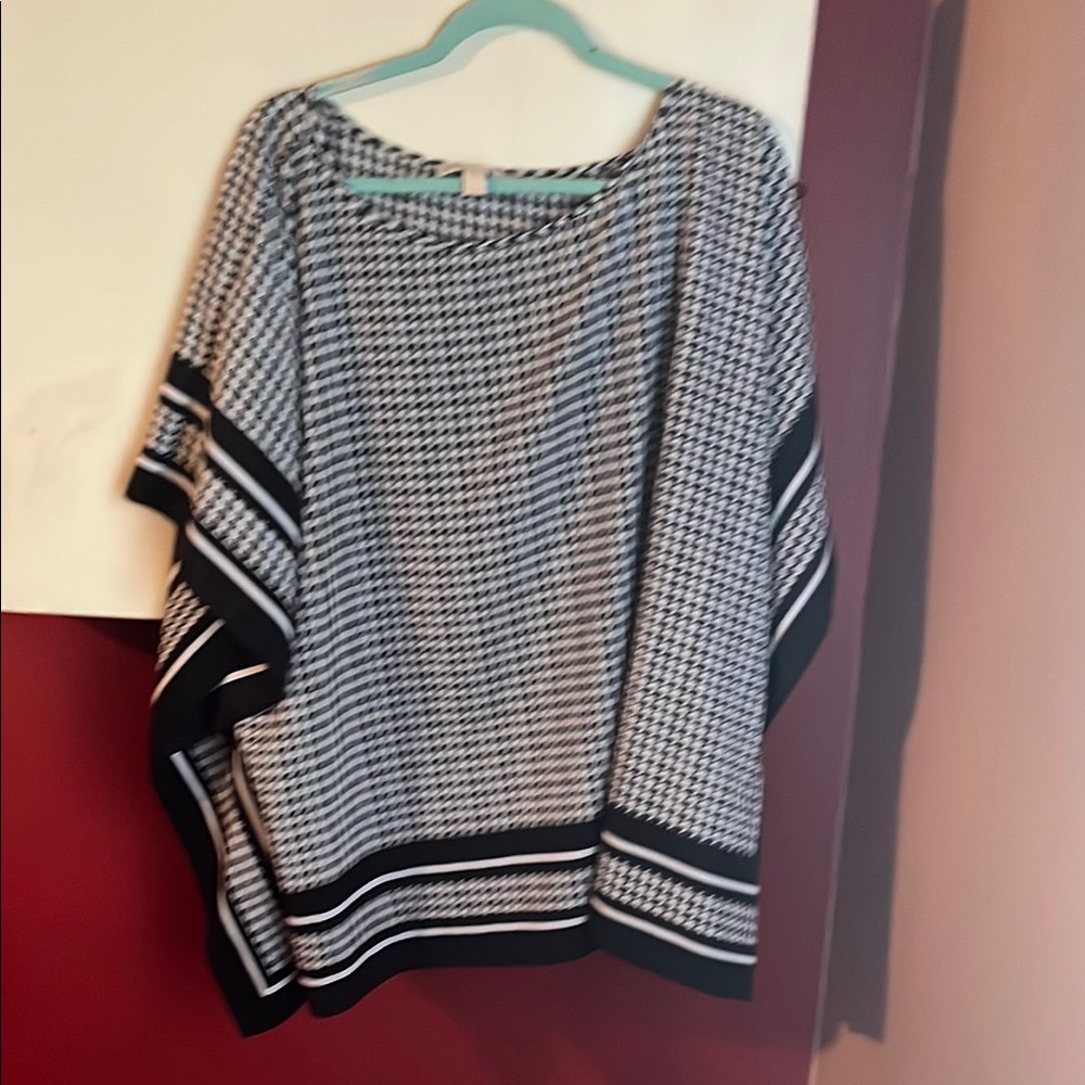 Michael Kors Black and White Houndstooth Blouse